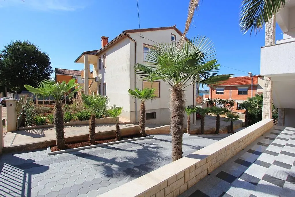 Apartments Orlic Medulin
